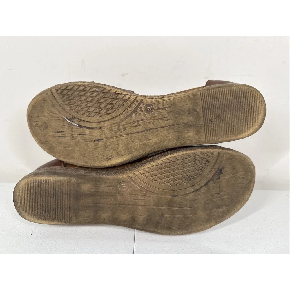 Natural Reflections Sinsee Wedge Sandals Women's 9 Whiskey Brown Faux‎ Leather